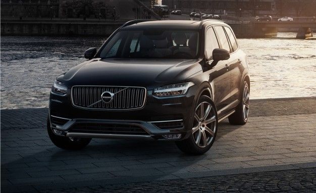 2016-Volvo-XC90-T6-PLACEMENT