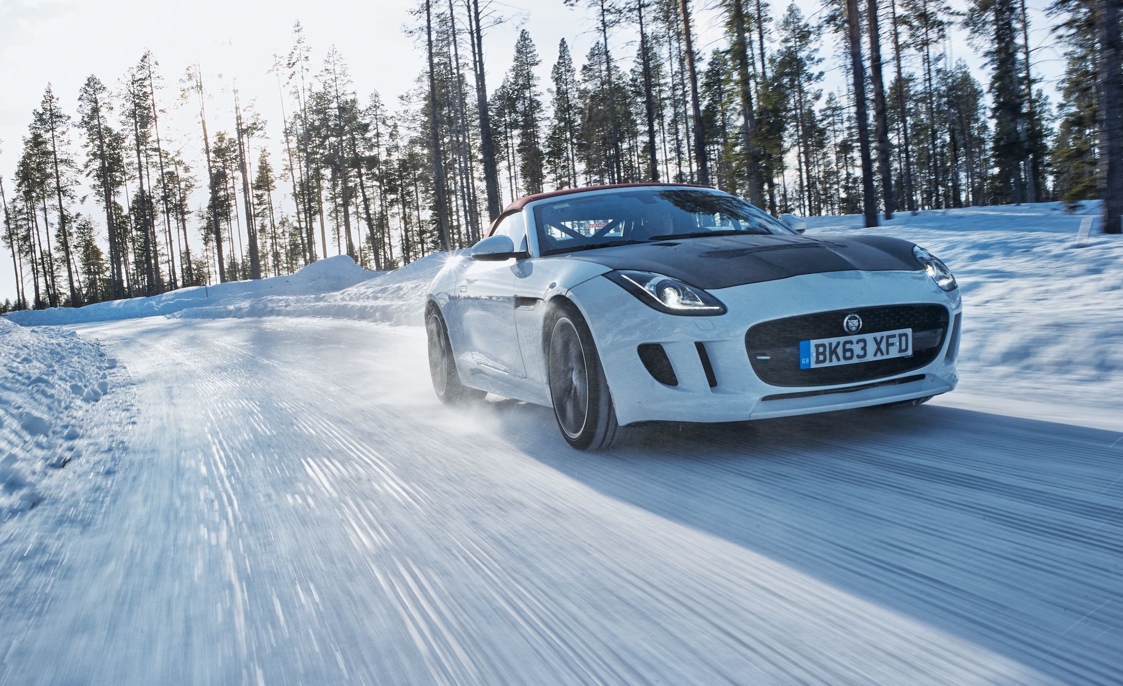 2016 Jaguar F Type Pricing Stick Shift Or All Wheel Drive News 2016 Jaguar F Type Pricing Manual Transmissions Or Awd Now Optional