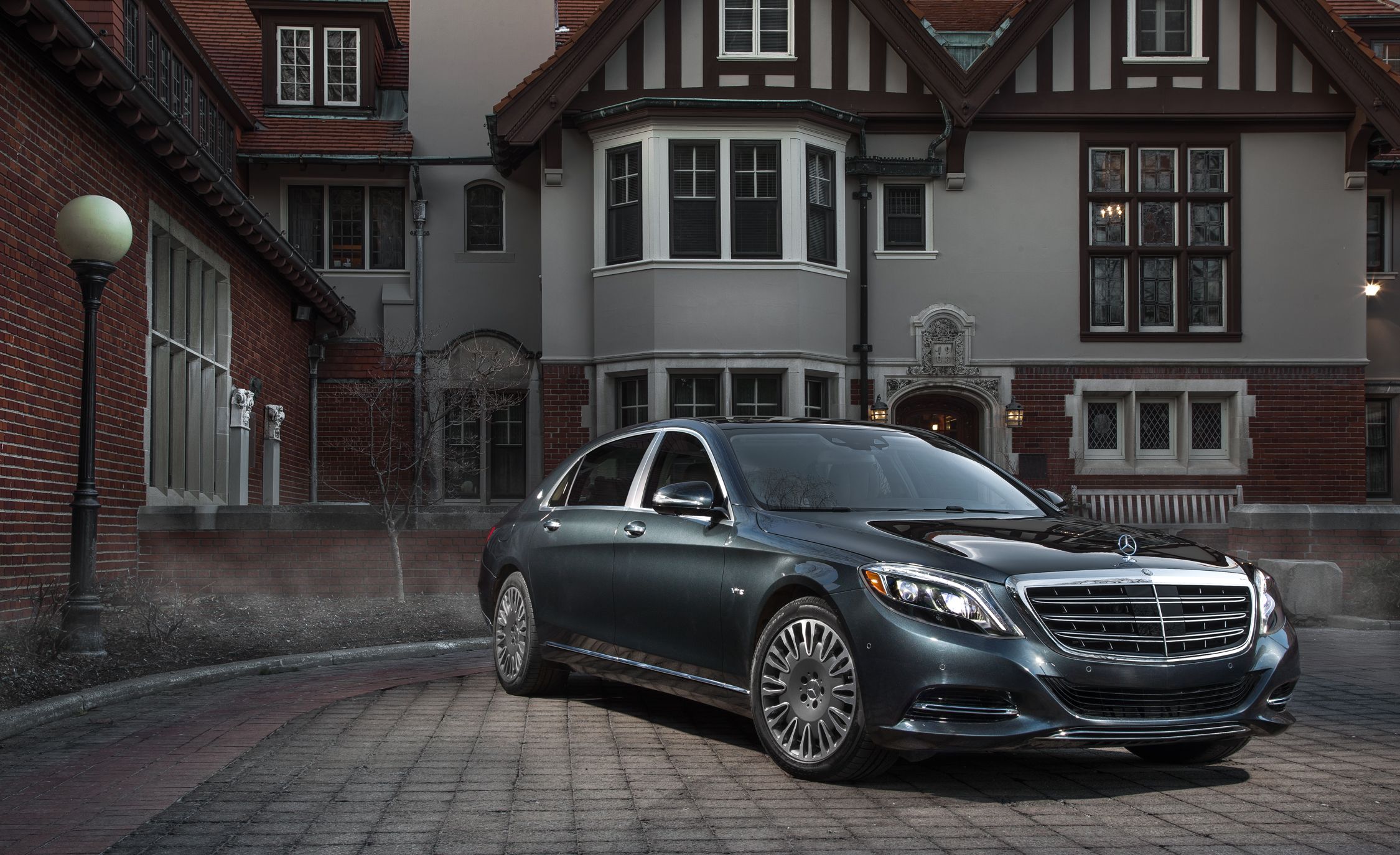 HD wallpaper: sedan, grey, luxery., Mercedes Maybach S600 Pullman |  Wallpaper Flare