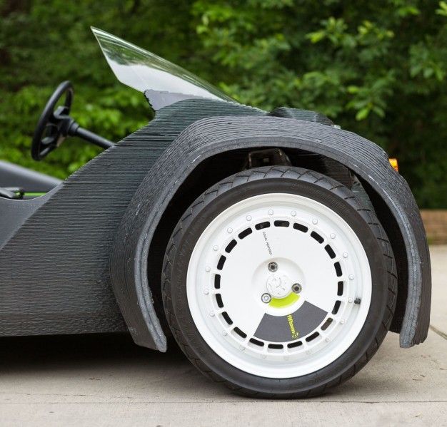 We Take The Wheel Of The Worlds First 3d Printed Car News Car And