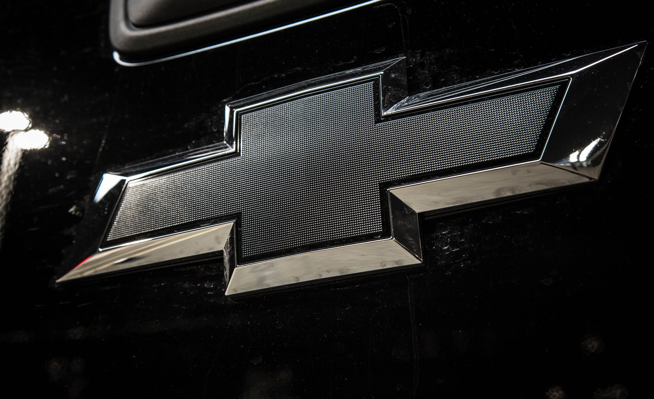 2023 Chevrolet Silverado 2500HD Exterior Colors & Dimensions: Length,  Width, Tires - Photos | CarBuzz