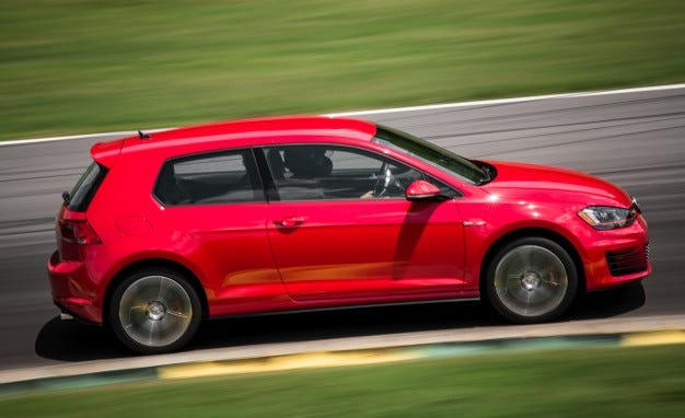 www.caranddriver.com