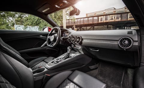 2016 audi tt interior
