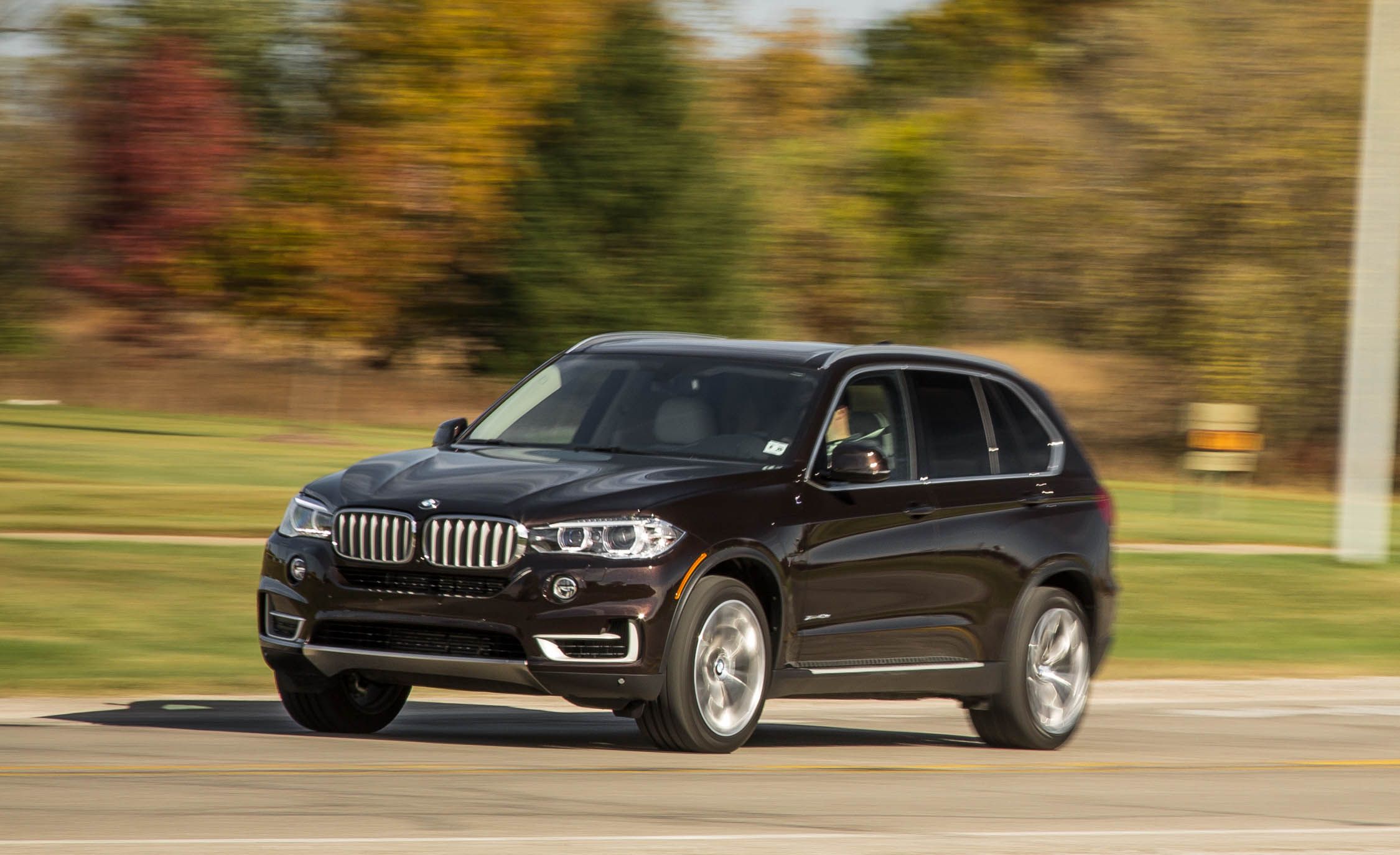 2017 BMW X5 Review, Pricing, and Specs