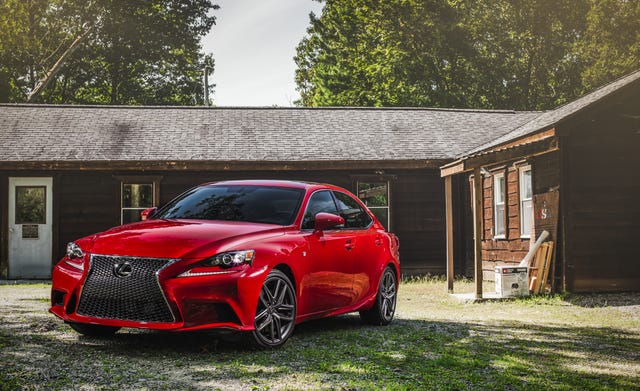 2016 Lexus Is200T F Sport Tested: Four Is More Than Six