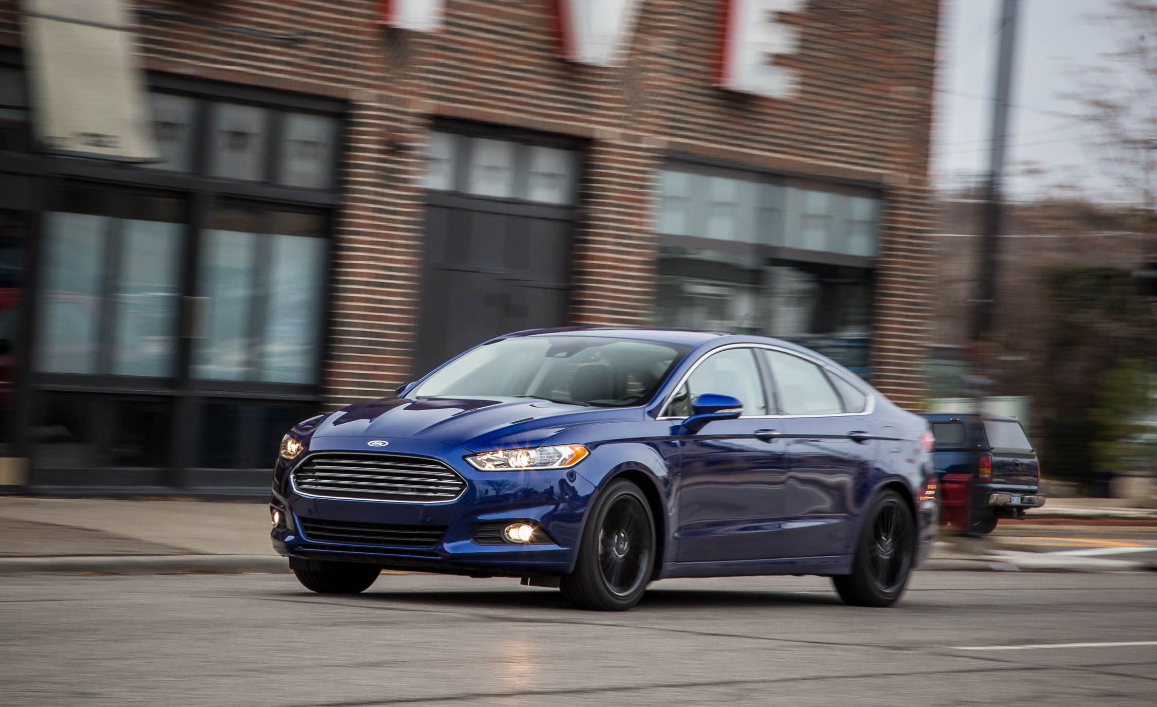 2016 Ford Fusion : Latest Prices, Reviews, Specs, Photos and