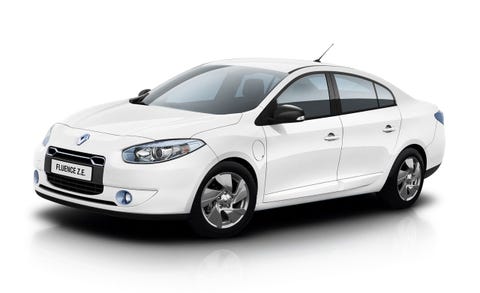 Car, Renault fluence, Vehicle, Motor vehicle, Renault fluence z.e., Automotive design, Family car, Mid-size car, Model car, Hatchback, Car, Renault fluence, Vehicle, Motor vehicle, Renault fluence z.e., Automotive design, Family car, Mid-size car, Model car, Hatchback,