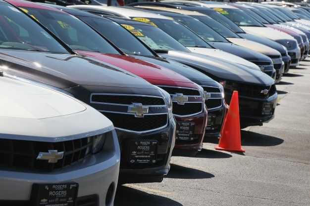 GM Opens Used Auction Vehicles for Public Sale News Car and Driver