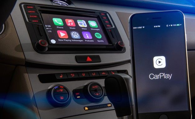Apple Blocked Volkswagen From Showing Wireless CarPlay at CES – News – Car