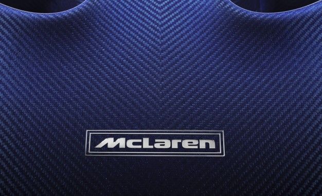 McLaren P1 carbon fiber tribute