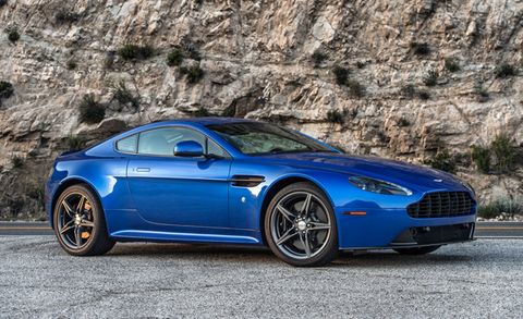 2017-Aston-Martin-V8-Vantage-GTS-PLACEMENT