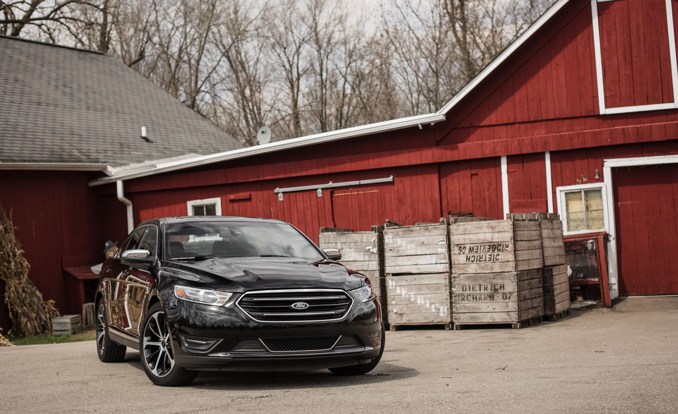Tested: 2013 Ford Taurus SHO is Now a Full-Size Powerhouse