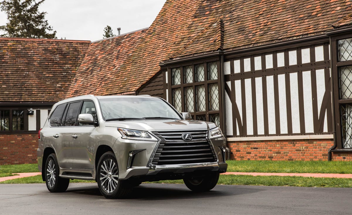 2017 Lexus LX Review, Pricing, and Specs