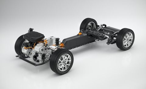 Chronisch zomer Archeologisch Volvo's Latest “Twin Engine” Plug-In Hybrid Powertrain Explained – Feature  – Car and Driver
