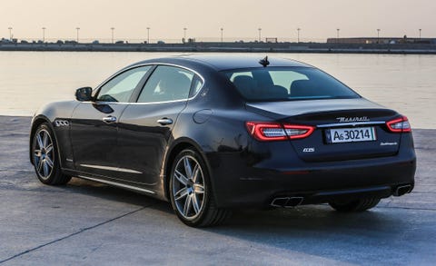 2018 Maserati Quattroporte Review, Pricing, and Specs