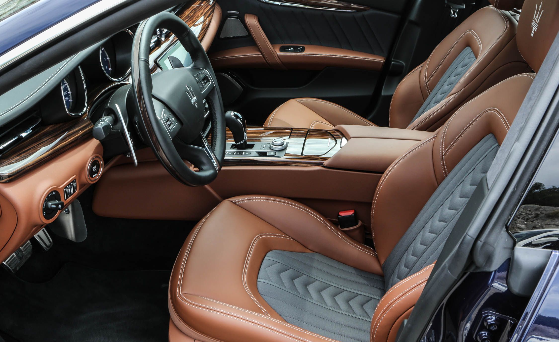 14 Best Luxury Sedans Top Full Size Cars Ranked