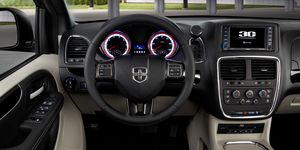 2020 Dodge Grand Caravan Review Pricing And Specs