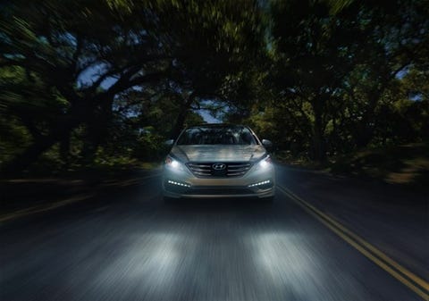 2017 Hyundai Sonata S Price Drops By As Much 2325 News Car Baby S Got The Bends 2017 Hyundai Sonata Adds Dynamic Headlights