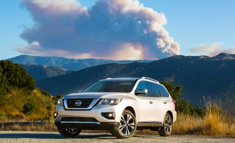 2017 Nissan Pathfinder Front 2017 nissan pathfinder