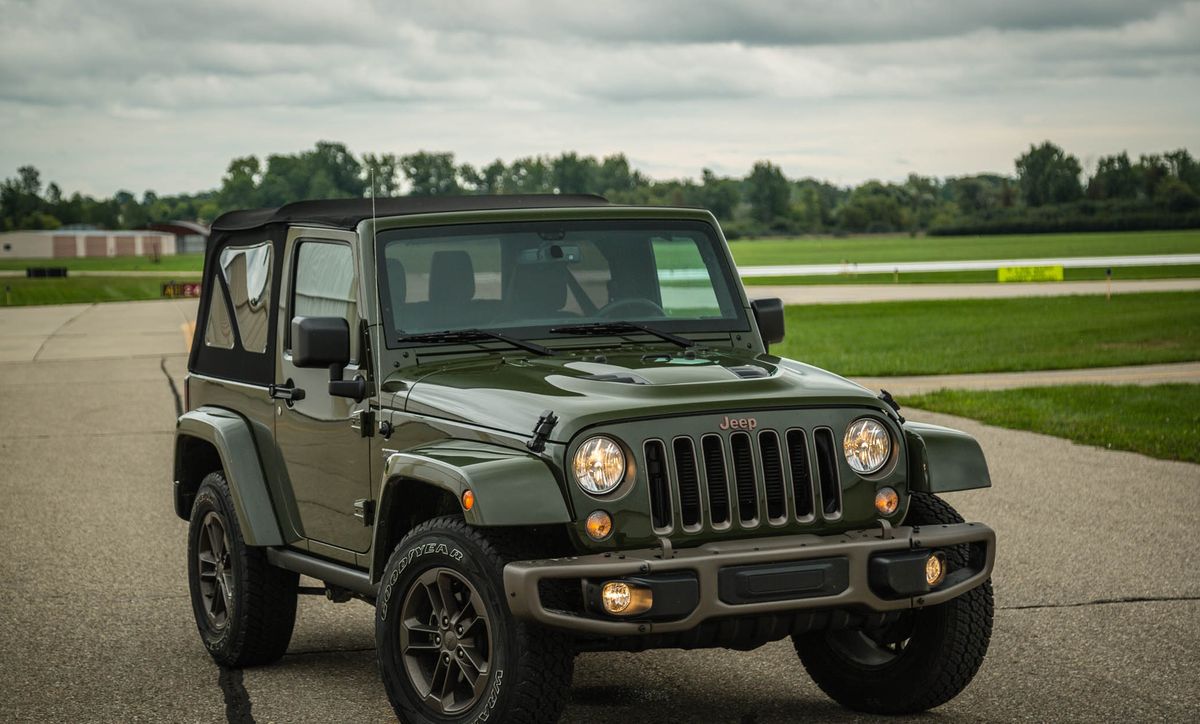 Tested: 2016 Jeep Wrangler 75th Anniversary Edition!