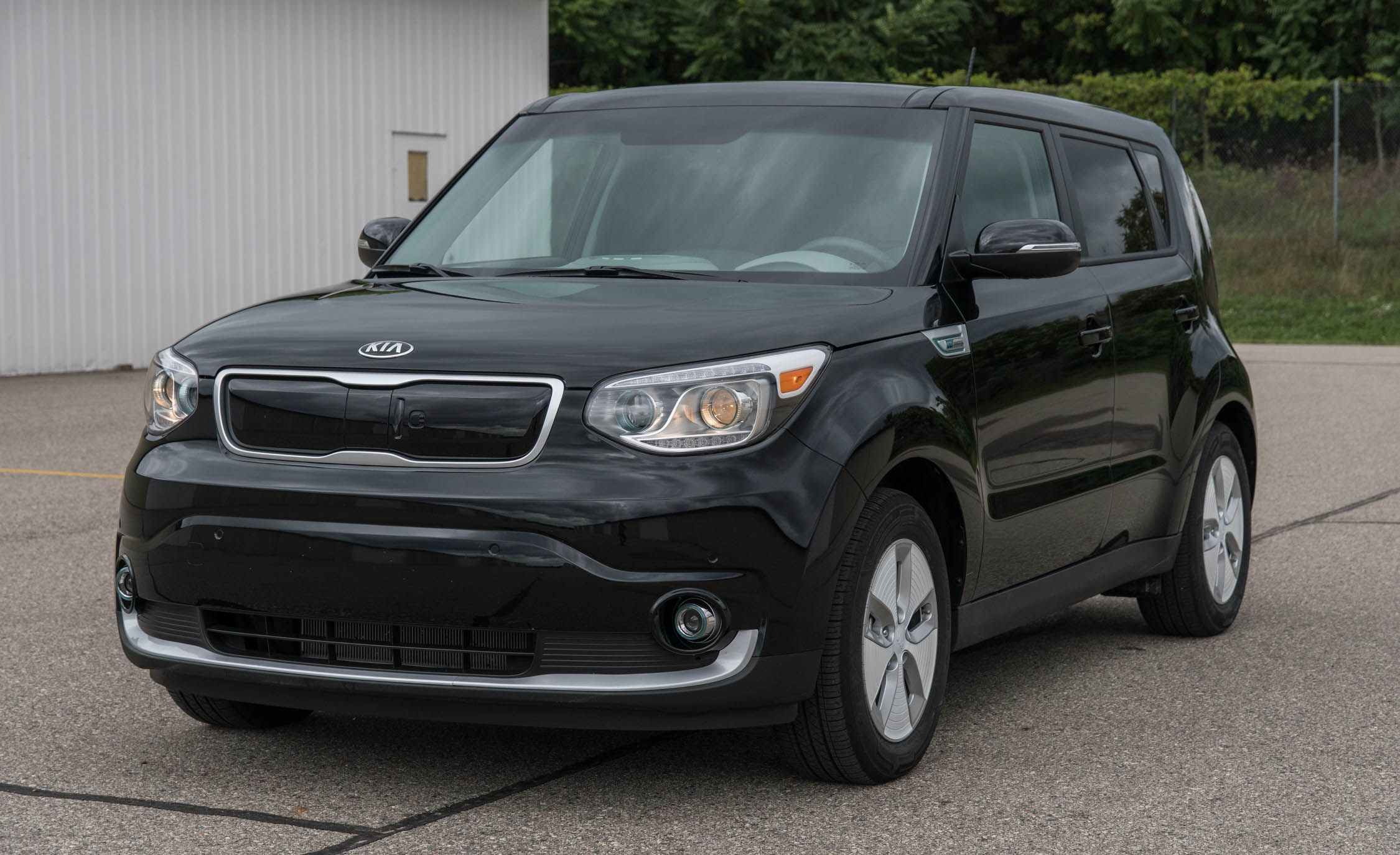 2020 Kia Soul Ev Reviews Price Photos And Specs 2020 Kia Soul Ev Reviews Price Photos And Specs Car Driver