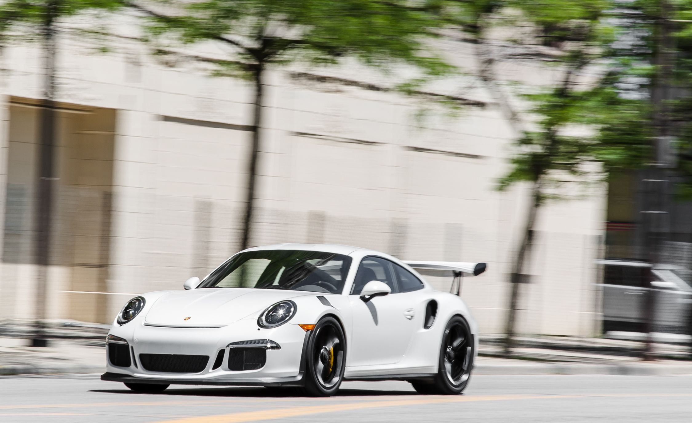 2016 Porsche 911 Specs, Price, MPG & Reviews