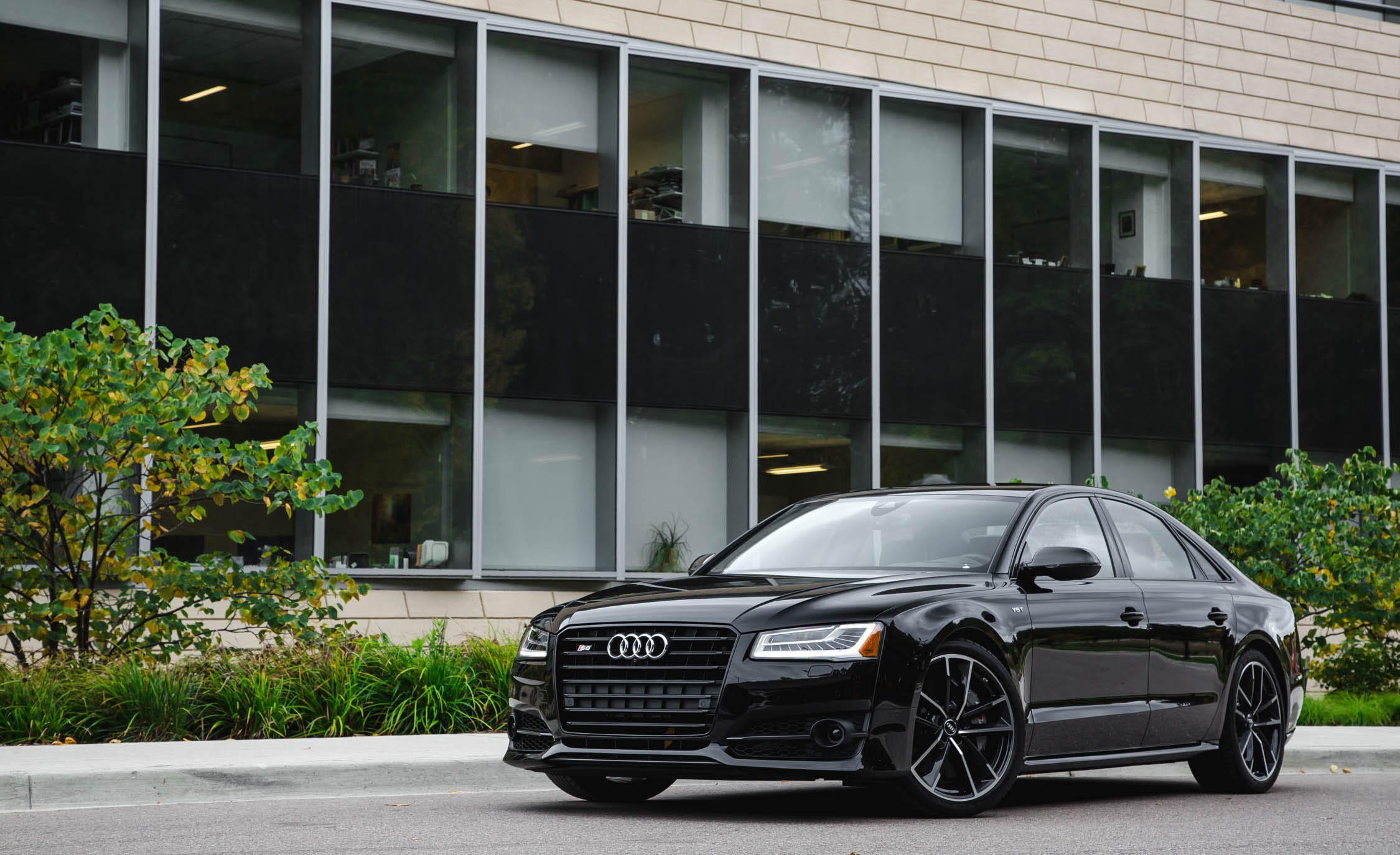 The Audi S8 2017: A Symphony of Power and Luxury