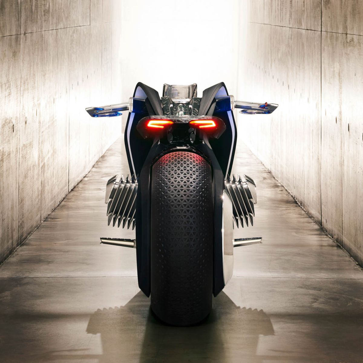BMW Vision 100 Motorcycle: Two-Wheeling in the Next 100 Years – News – Car  and Driver