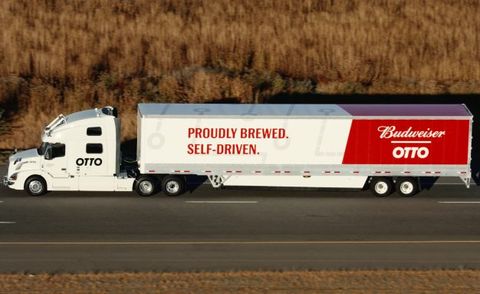 Самоходный грузовик Otto Interstate 25 Колорадское пиво