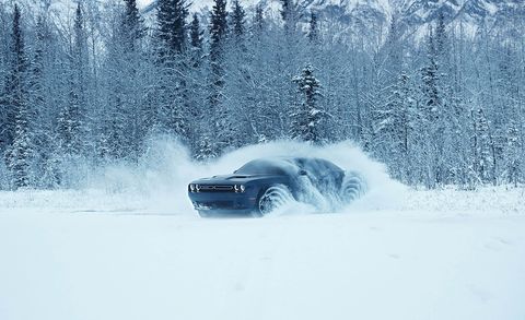 Automotive design, Winter, Freezing, Automotive exterior, Automotive tire, Snow, Automotive lighting, Automotive mirror, Blizzard, Off-roading, 