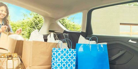 Motor vehicle, Bag, Vehicle door, Luggage and bags, Shoulder bag, Teal, Automotive window part, Car seat, Home accessories, Shopping bag, 