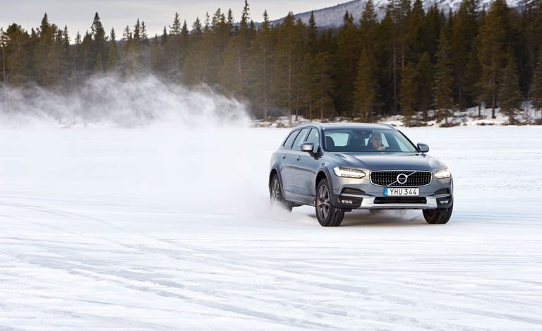 2019 Volvo V90 Cross Country Review, Pricing, and Specs