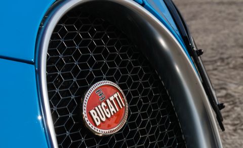 Motor vehicle, Bugatti, Vehicle, Car, Emblem, Grille, Classic car, Vintage car, Classic, Bugatti veyron, 