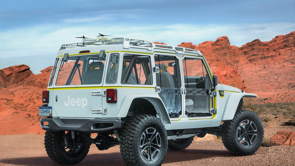 Jeep Customizes a Pair of Wranglers for Moab, News