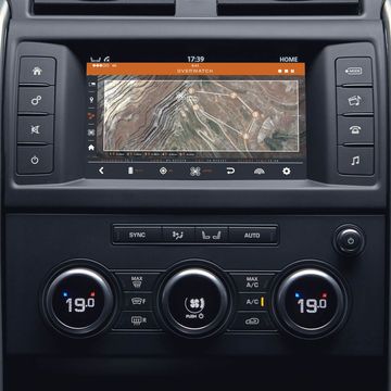 Car, Vehicle, Center console, Multimedia, Compact car, Technology, Satellite radio, Family car, 