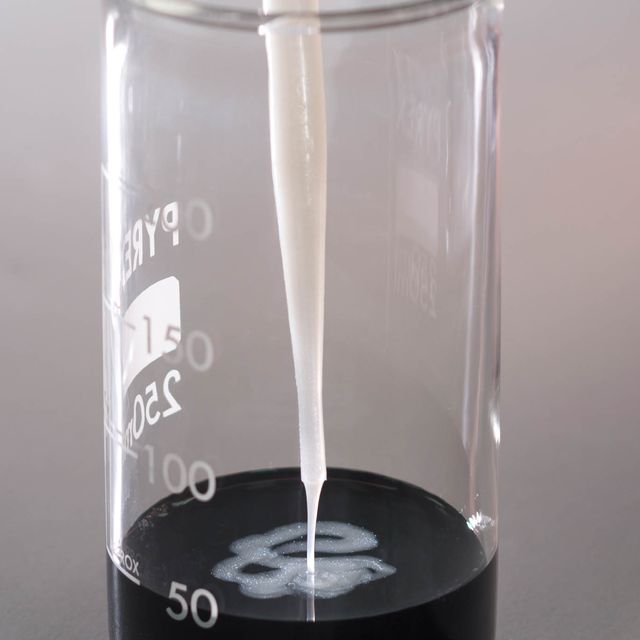 Beaker, Product, Glass, Cylinder, Tumbler, Highball glass, Transparent material, Barware, Liquid, Laboratory equipment, 