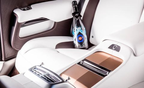 Luxury vehicle, Gear shift, Lob wedge, Silver, Gloss, Iron, Car seat, Gap wedge, Car seat cover, 