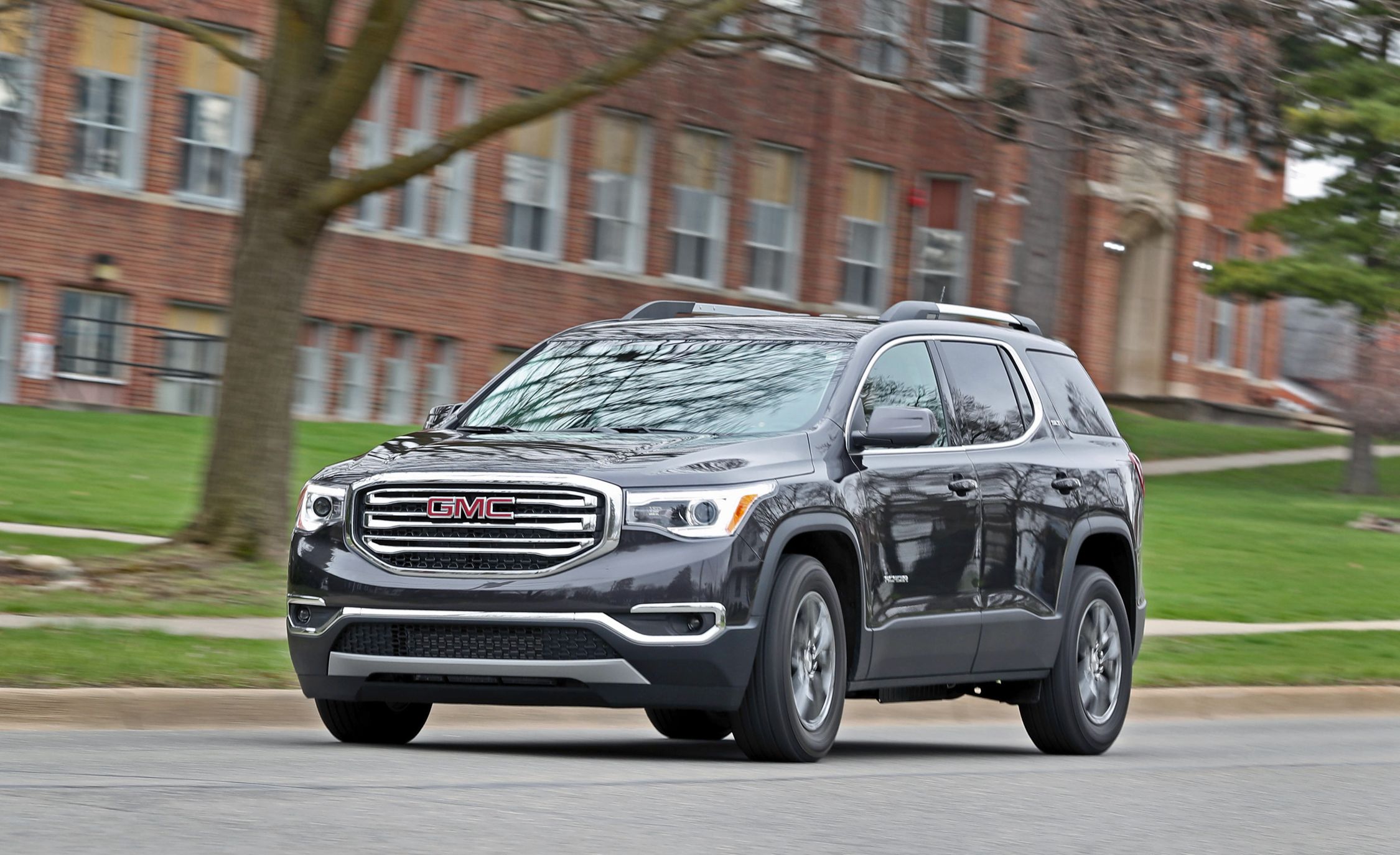 2017 GMC Acadia Denali: A high-class, high-end SUV