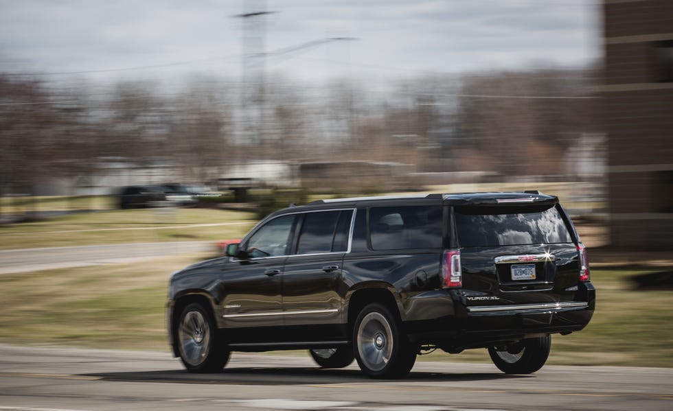 2017 Gmc Yukon Yukon Xl Review Pricing And Specs 0225