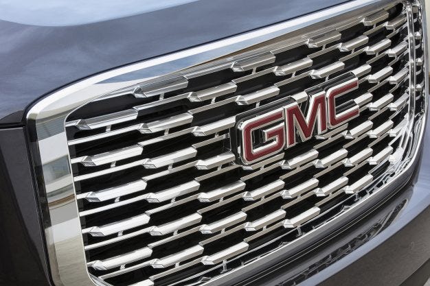 Grille Kit | GMC YUKON XL 2018 Grille Kit | GMC YUKON XL 2018
