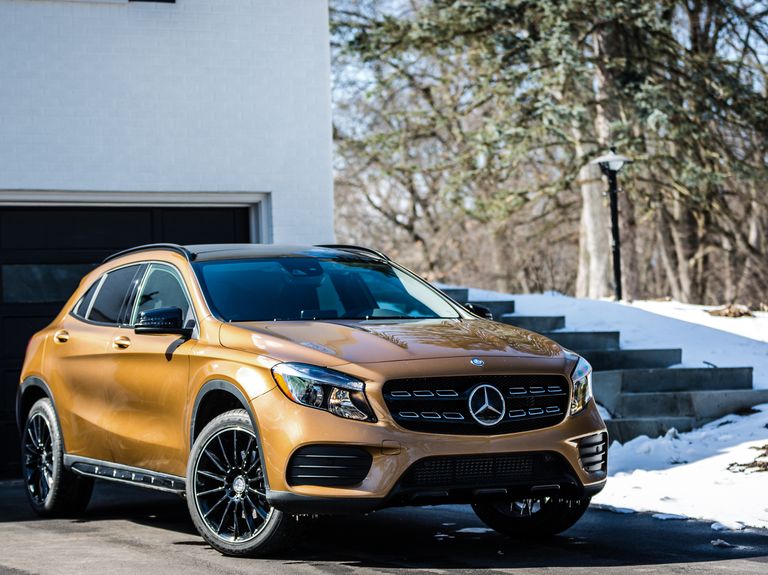 2019 Mercedes-Benz GLA-class Review, Pricing, and Specs