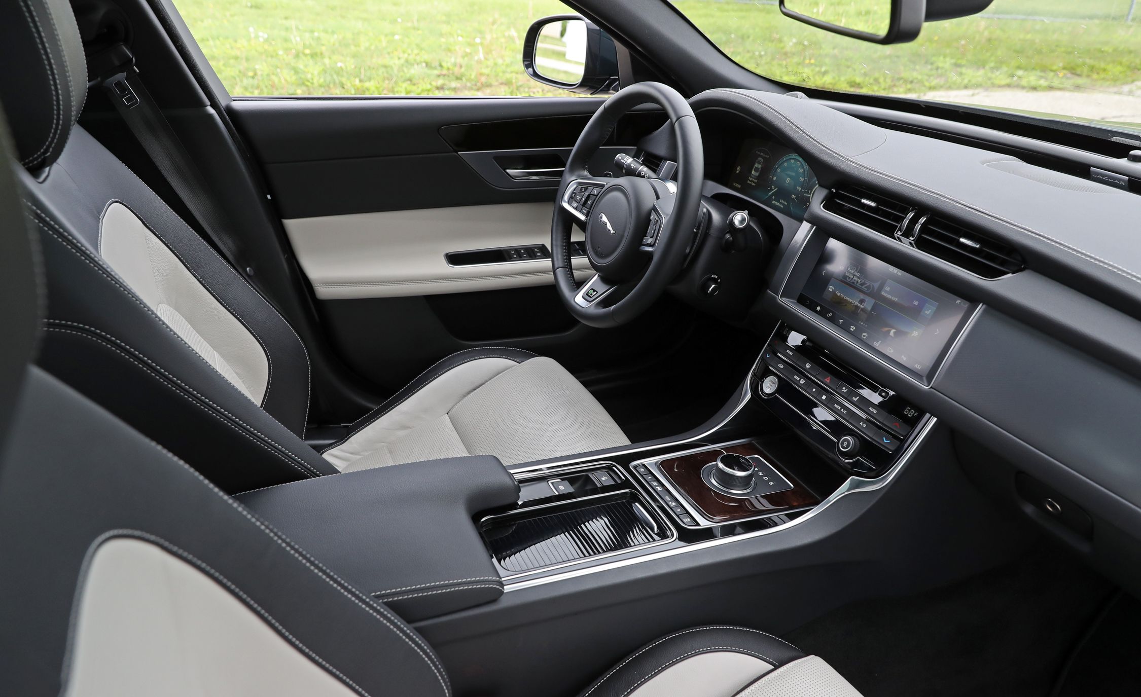 10 Non Hybrid High Mpg Cars Most Fuel Efficient Gas Sel