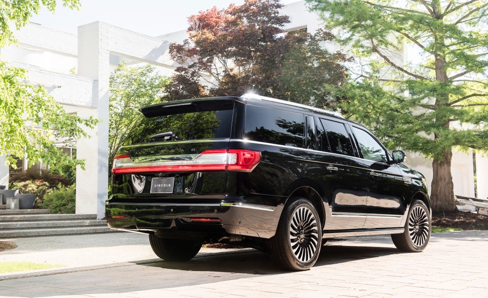 Rear Bumper Kit | LINCOLN NAVIGATOR LWB 2018