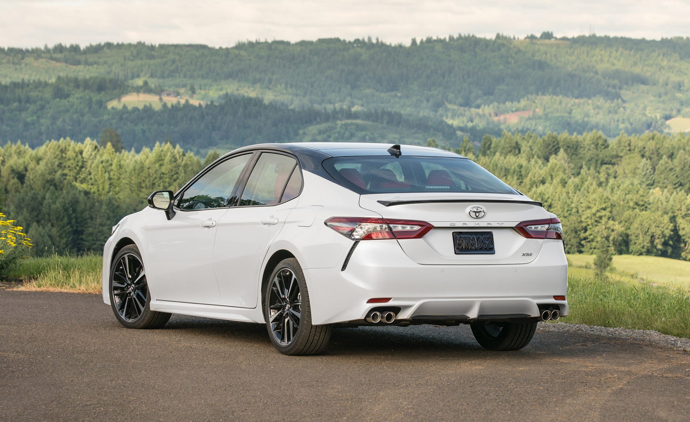 2018 Toyota Camry Review, Pricing, and Specs