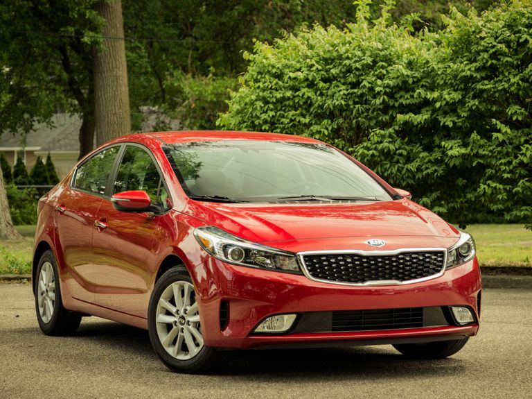 2017 Kia Forte / Forte5 Review, Pricing, and Specs