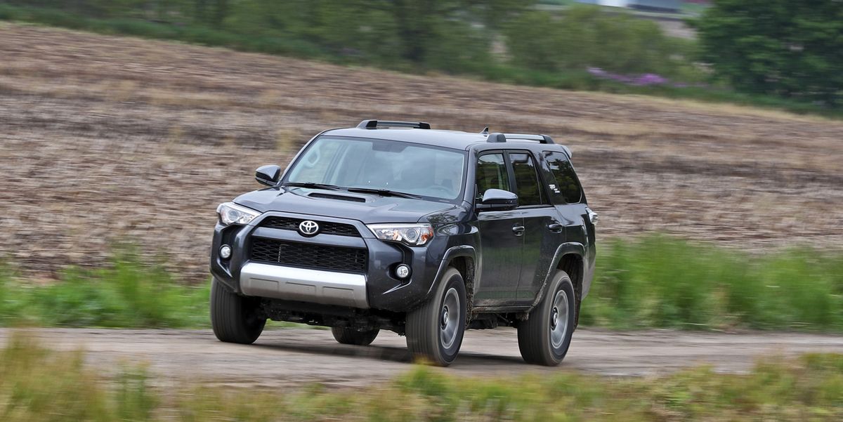2017 Toyota 4Runner TRD Off-Road 4x4 Tested!