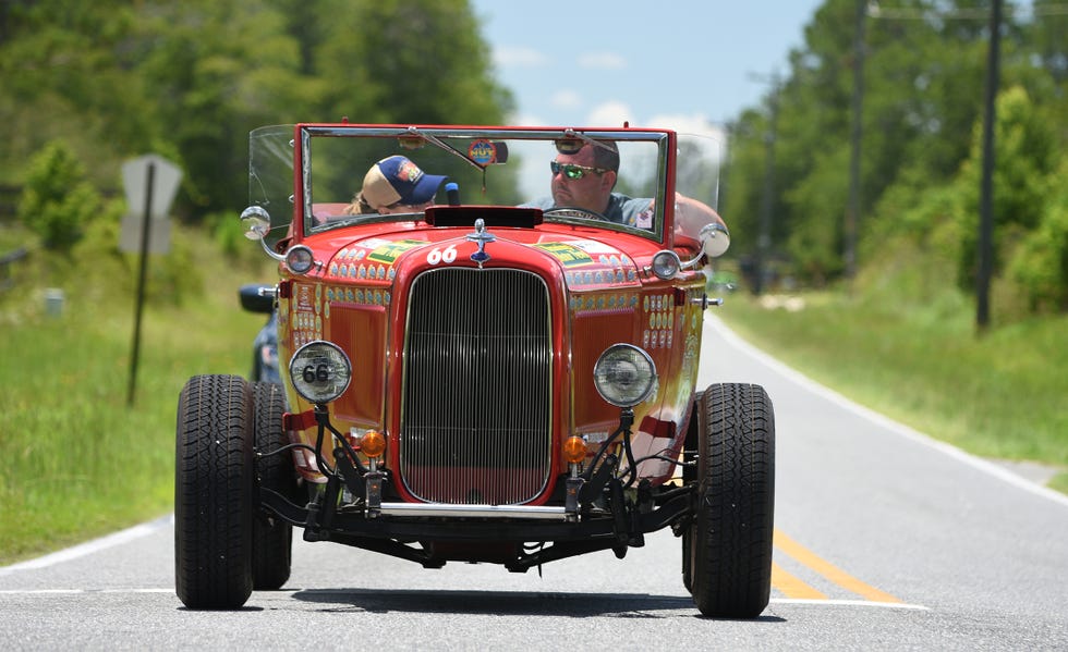 Museum-Eligible Vintage Cars That Race Cross-Country Instead | Flipbook