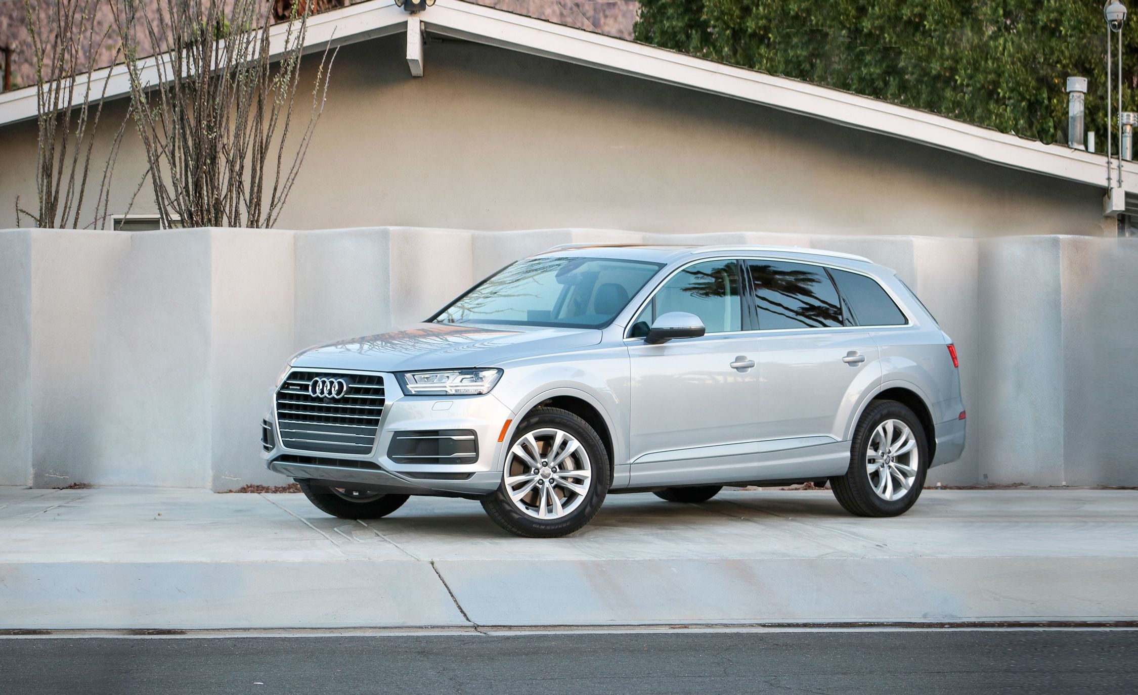 2019 Audi Q7 Review Pricing and Specs