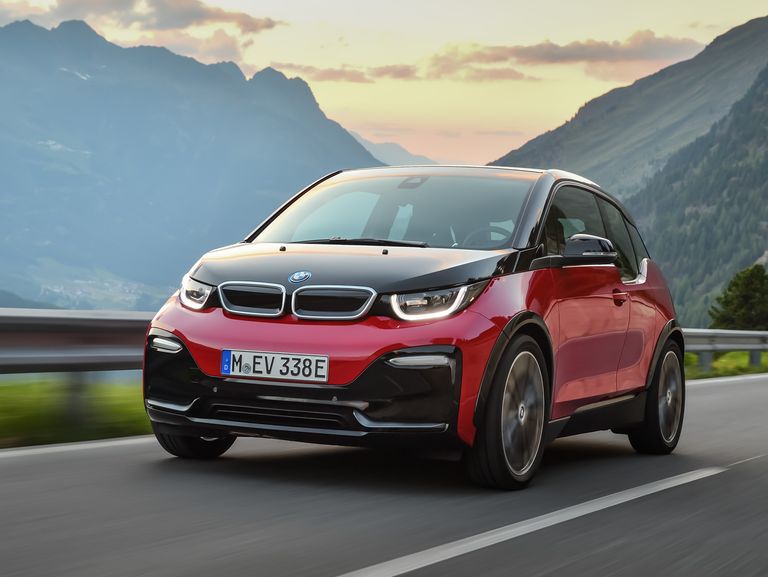 2018 BMW i3 Review, Pricing, and Specs