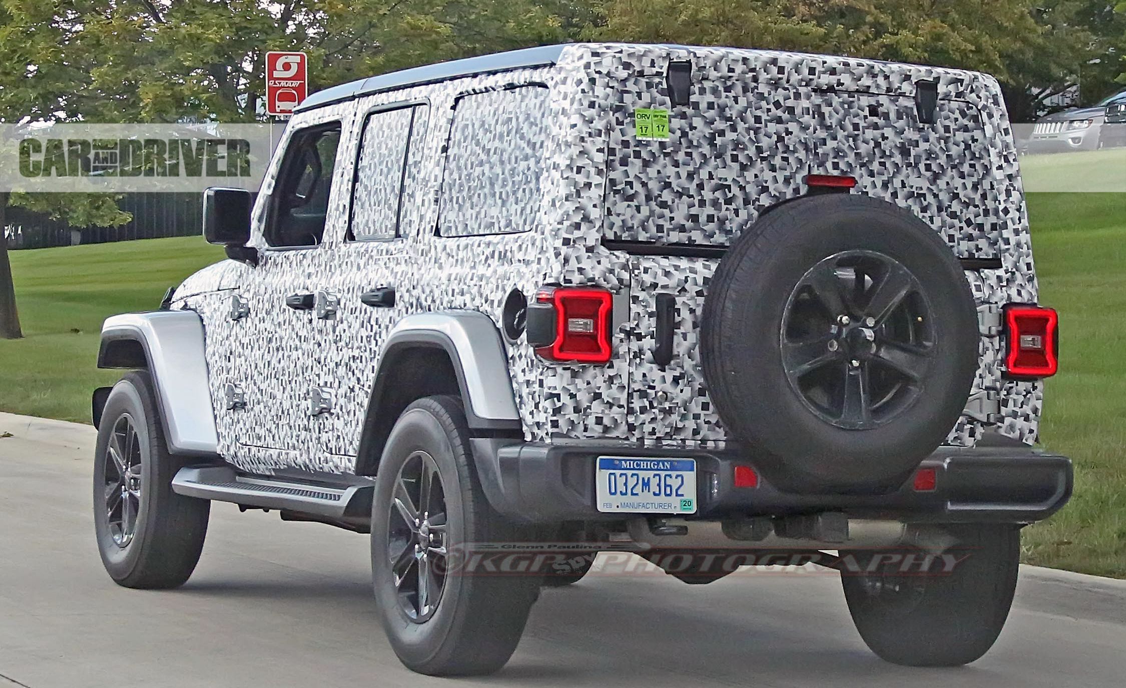 The Best Look Yet at the New JL Jeep Wrangler Two- and Four-Door | News |  Car and Driver